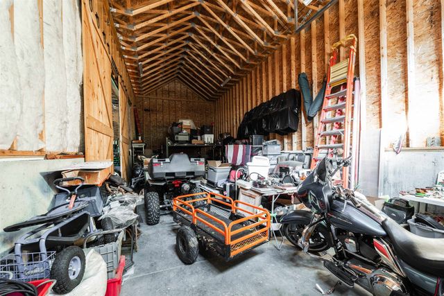 6 Phoenix Drive, Kingston, NH 03848