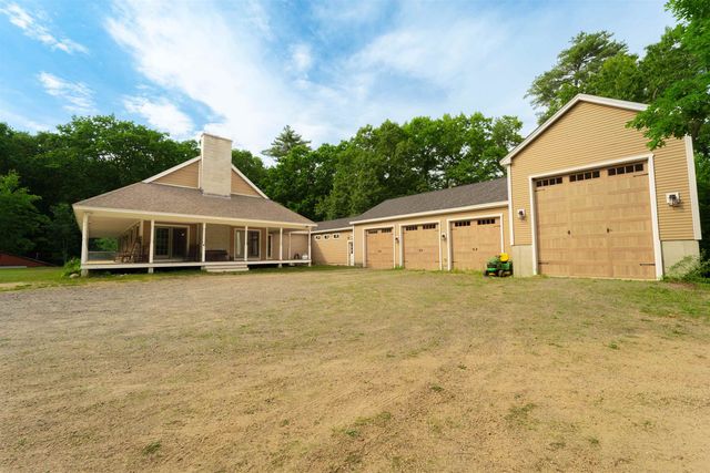 6 Phoenix Drive, Kingston, NH 03848