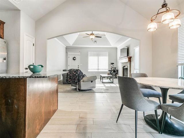 100 Indiana Road, Harrah, OK 73045