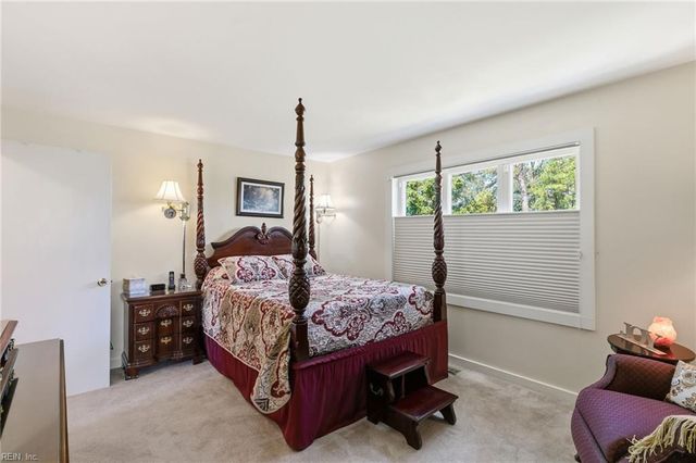 320 Bay Tree Beach RD, Seaford, VA 23696