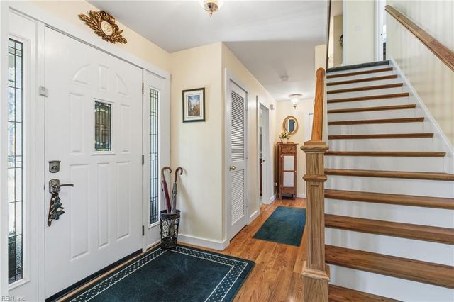320 Bay Tree Beach RD, Seaford, VA 23696