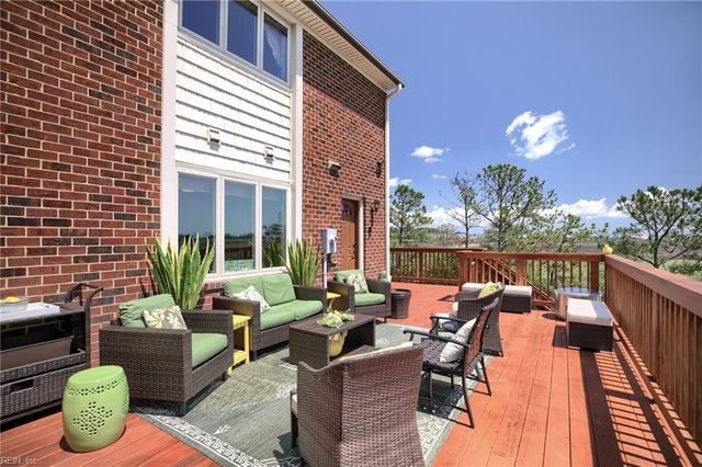 320 Bay Tree Beach RD, Seaford, VA 23696
