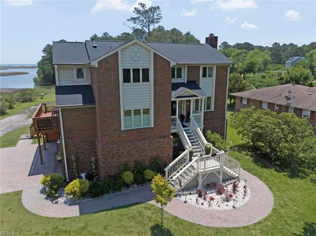320 Bay Tree Beach RD, Seaford, VA 23696