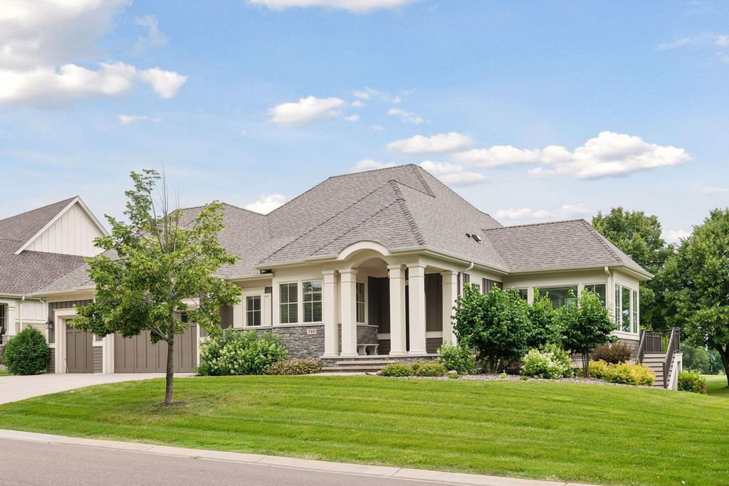 749 Fairway Drive, Medina, MN 55340