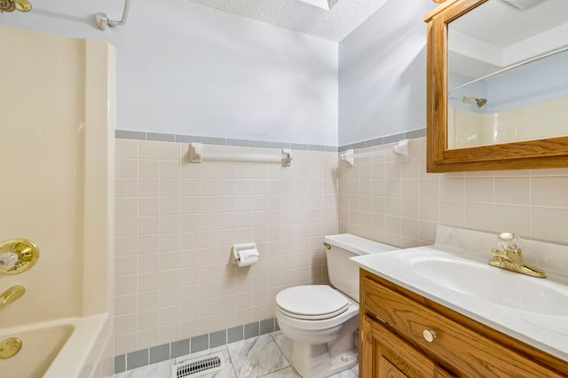 2531 Zion Rd, Columbia, TN 38401