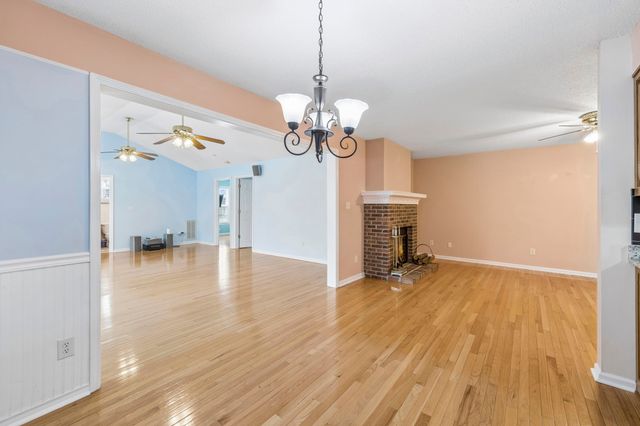 2531 Zion Rd, Columbia, TN 38401