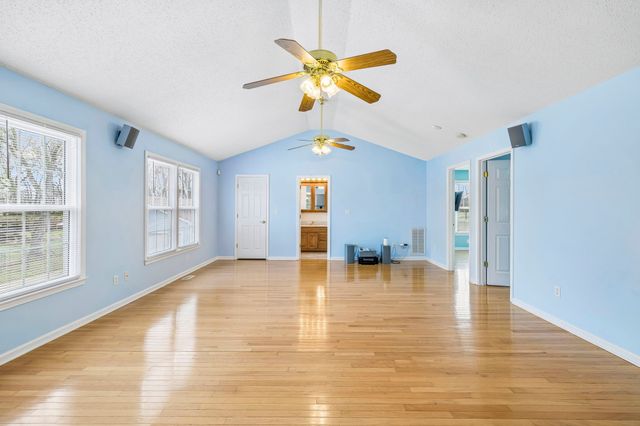 2531 Zion Rd, Columbia, TN 38401