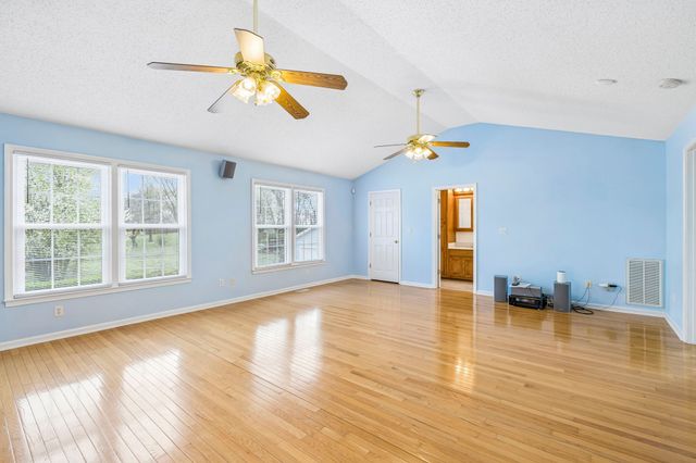 2531 Zion Rd, Columbia, TN 38401