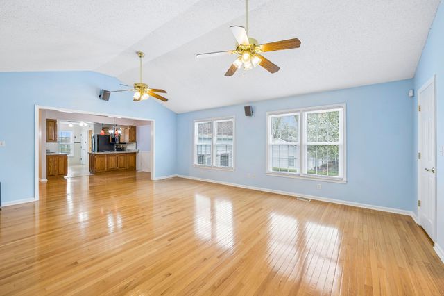 2531 Zion Rd, Columbia, TN 38401