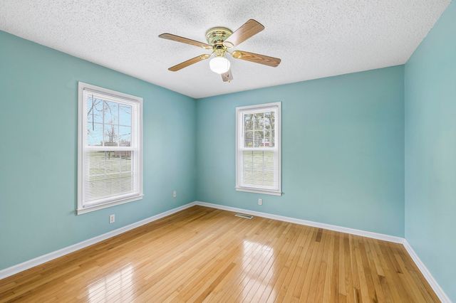 2531 Zion Rd, Columbia, TN 38401