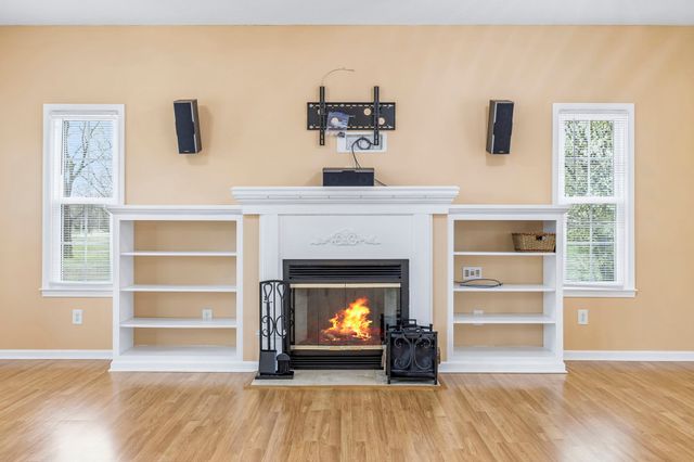 2531 Zion Rd, Columbia, TN 38401