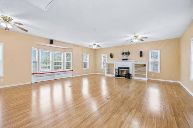 2531 Zion Rd, Columbia, TN 38401