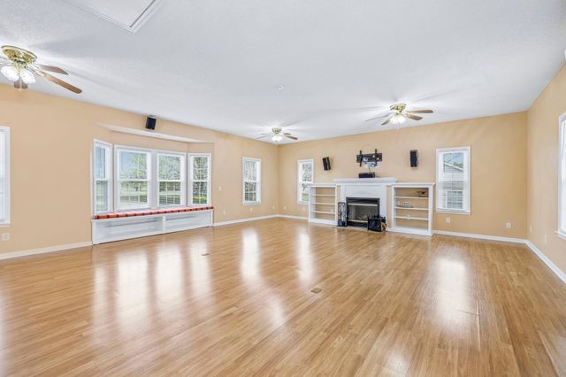 2531 Zion Rd, Columbia, TN 38401