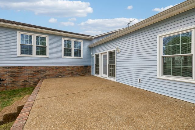 2531 Zion Rd, Columbia, TN 38401