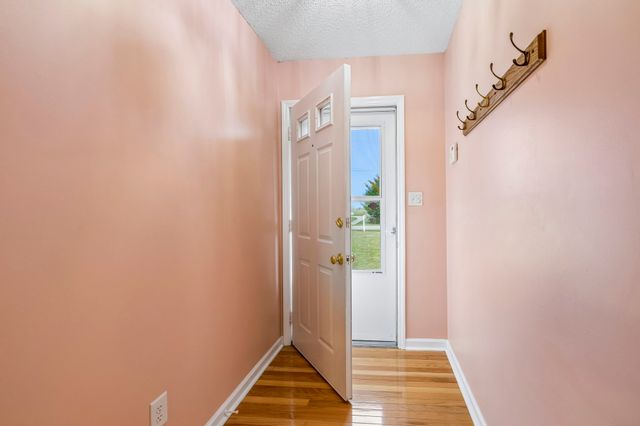 2531 Zion Rd, Columbia, TN 38401