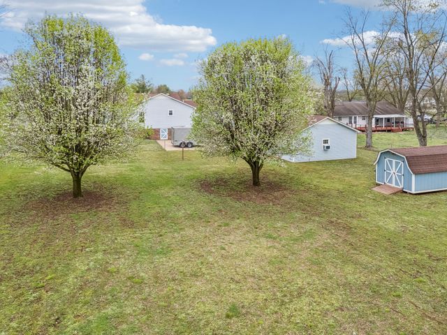 2531 Zion Rd, Columbia, TN 38401