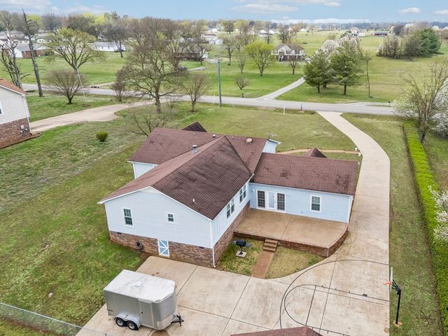 2531 Zion Rd, Columbia, TN 38401