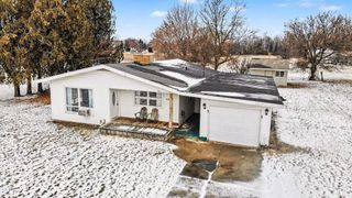 4820 W Lincoln Road, Pine River Twp, MI 48801