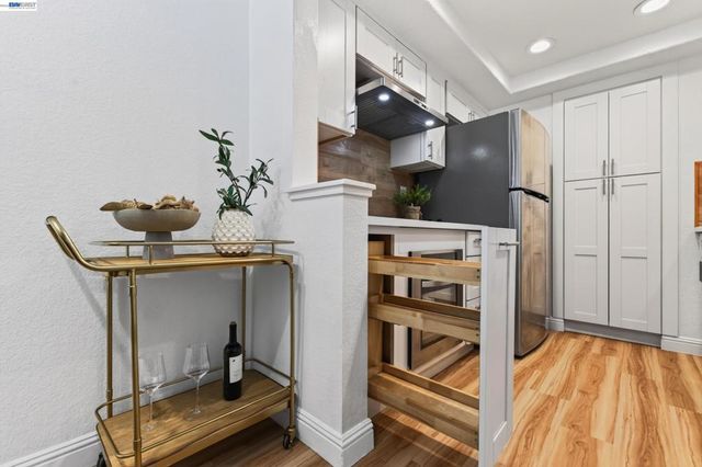 7422 Oxford Cir, Dublin, CA 94568