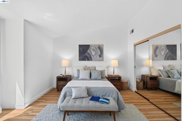 7422 Oxford Cir, Dublin, CA 94568