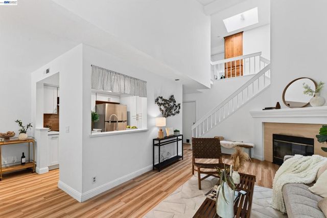7422 Oxford Cir, Dublin, CA 94568