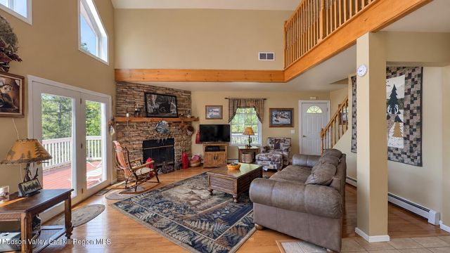 1467 Sleepy Hollow Road, Coxsackie, NY 12051