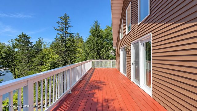 1467 Sleepy Hollow Road, Coxsackie, NY 12051