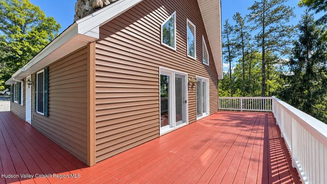 1467 Sleepy Hollow Road, Coxsackie, NY 12051