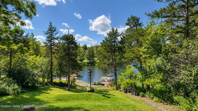 1467 Sleepy Hollow Road, Coxsackie, NY 12051