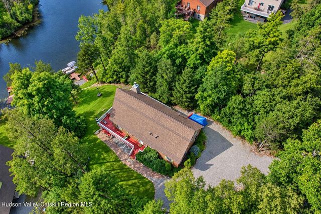 1467 Sleepy Hollow Road, Coxsackie, NY 12051