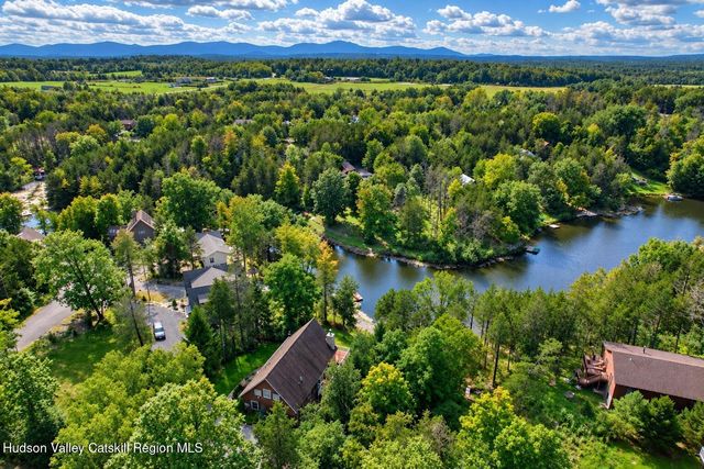 1467 Sleepy Hollow Road, Coxsackie, NY 12051