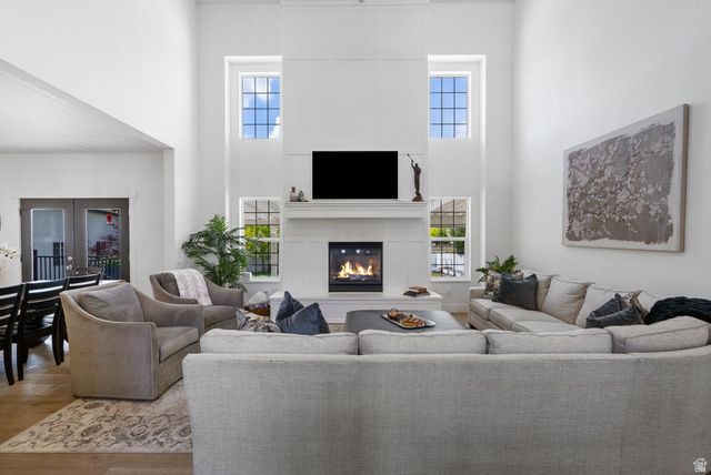 1913 N GLENDON CIR, Pleasant Grove, UT 84062