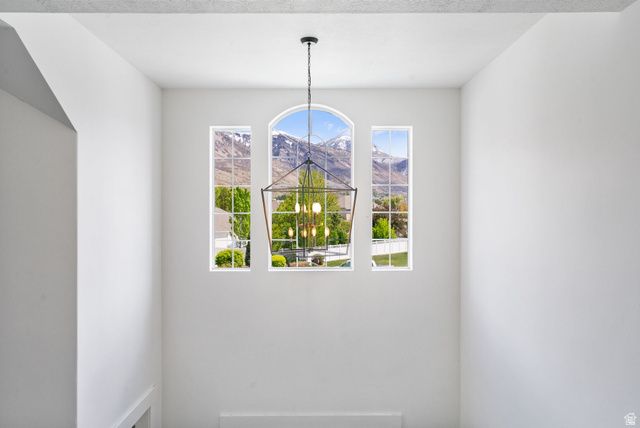 1913 N GLENDON CIR, Pleasant Grove, UT 84062