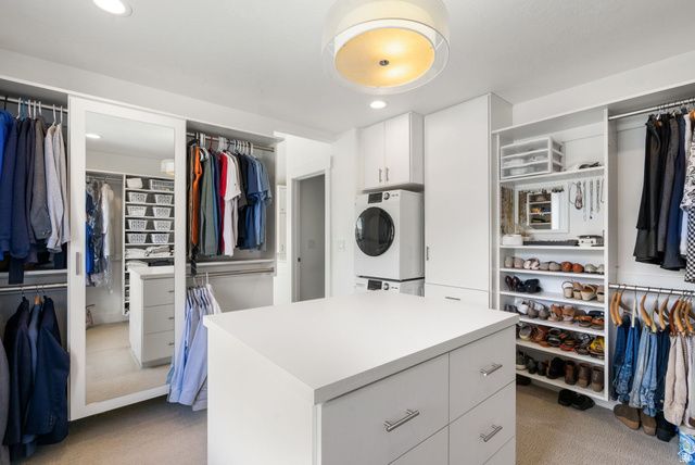 1913 N GLENDON CIR, Pleasant Grove, UT 84062