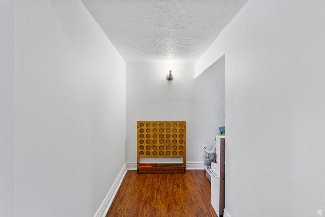 1913 N GLENDON CIR, Pleasant Grove, UT 84062