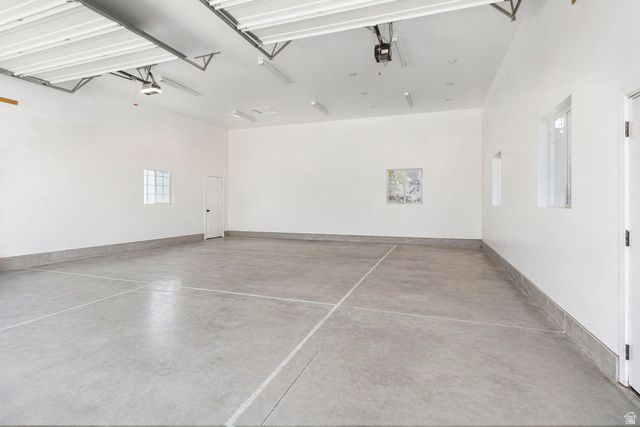 1913 N GLENDON CIR, Pleasant Grove, UT 84062