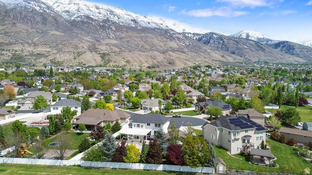 1913 N GLENDON CIR, Pleasant Grove, UT 84062