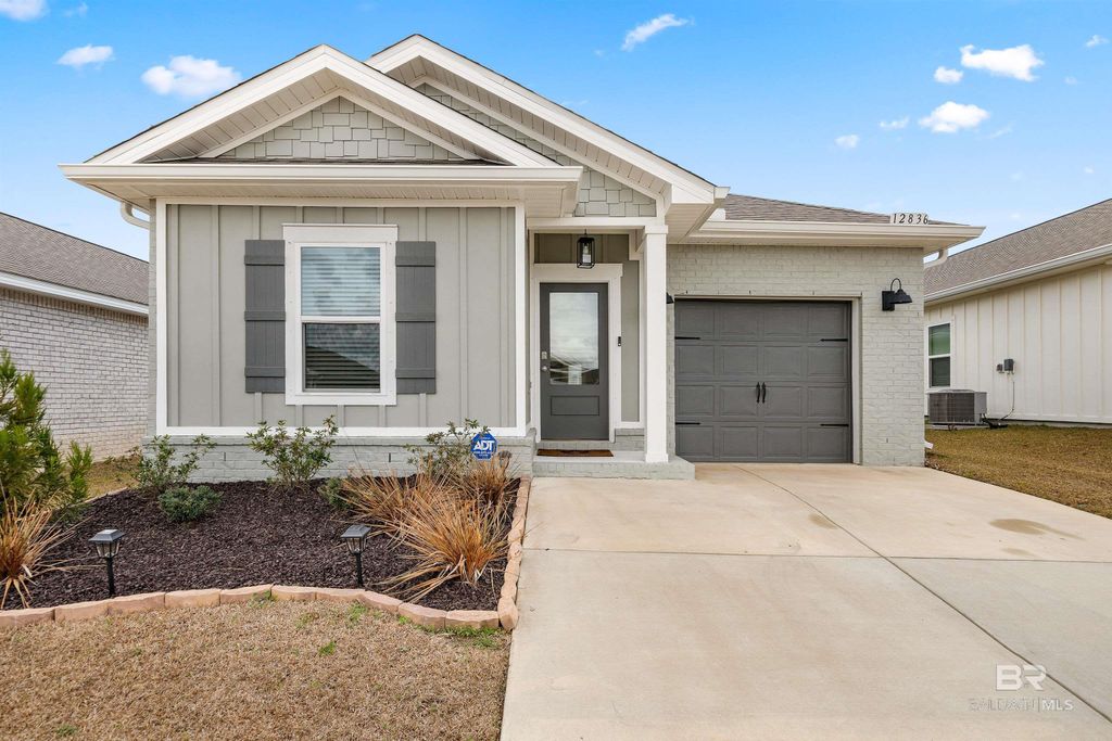12836 Patriot Way, Spanish Fort, AL 36527