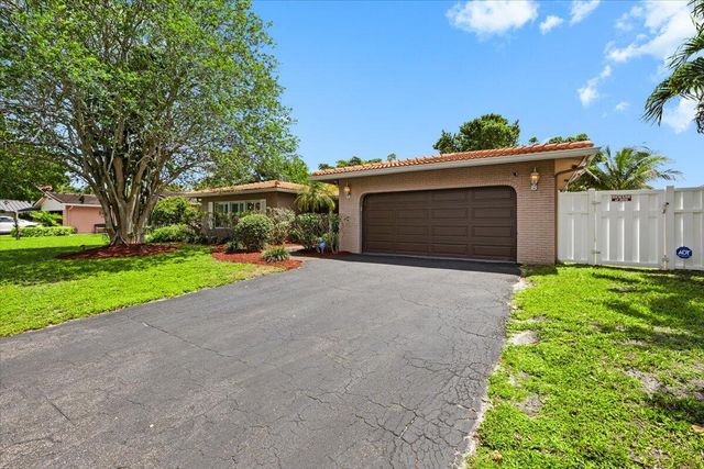 11744 NW 26th Court, Coral Springs, FL 33065