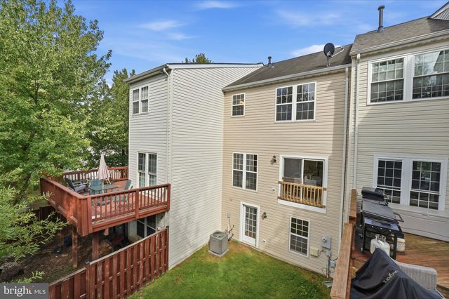 21954 BOX CAR SQ, Sterling, VA 20166