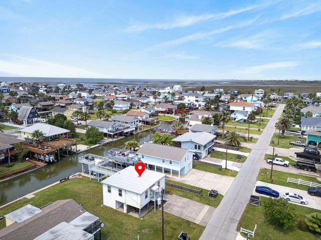 16618 Bermuda Way, Jamaica Beach, TX 77554