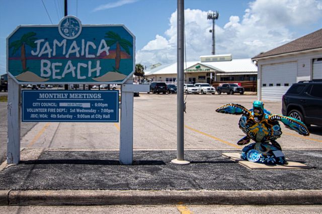 16618 Bermuda Way, Jamaica Beach, TX 77554