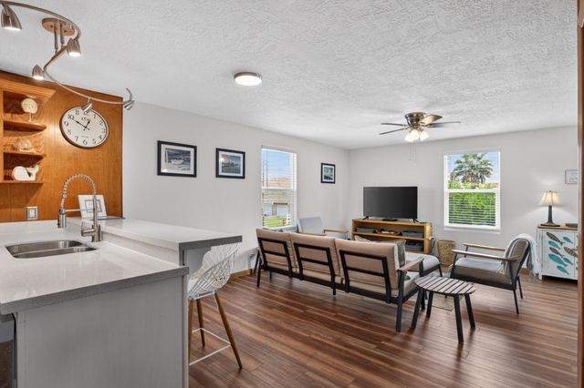 16618 Bermuda Way, Jamaica Beach, TX 77554
