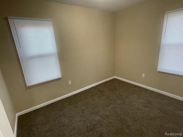 11321 Sussex Street, Detroit, MI 48227