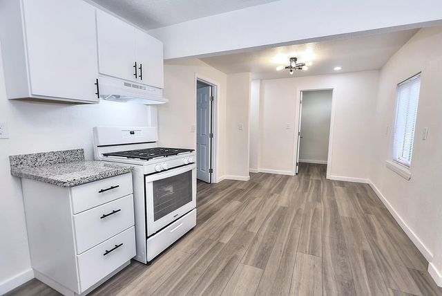361 W El Camino Ave, Sacramento, CA 95833