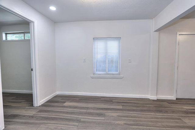361 W El Camino Ave, Sacramento, CA 95833