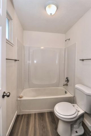 361 W El Camino Ave, Sacramento, CA 95833