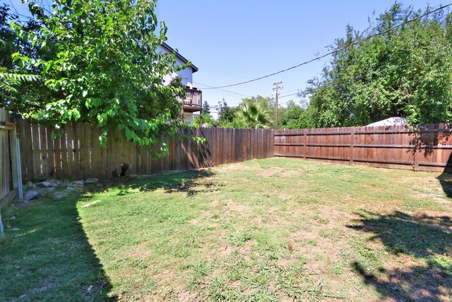 361 W El Camino Ave, Sacramento, CA 95833