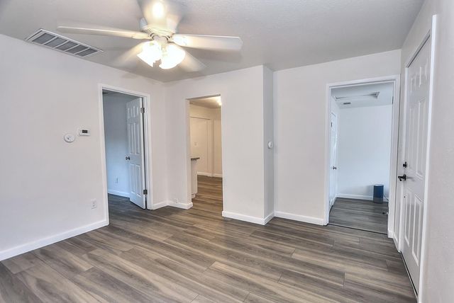 361 W El Camino Ave, Sacramento, CA 95833