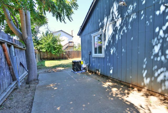 361 W El Camino Ave, Sacramento, CA 95833